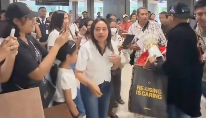 Bupati Belu Jemput Artis Piche Kota Asal Atambua