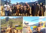 Bupati Aner Maiseni Cucurkan Air Mata Saat Kunjungi Warga Distrik Ugimba