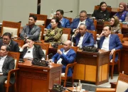 Empat Dekade Penantian Itu Akhirnya Digugurkan Parlemen