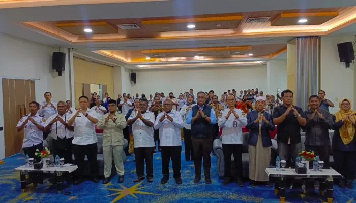 Saat Negara Berkaca di Meja Layanan: Dukcapil Mimika Menata Ulang Wajah Pelayanan Publik