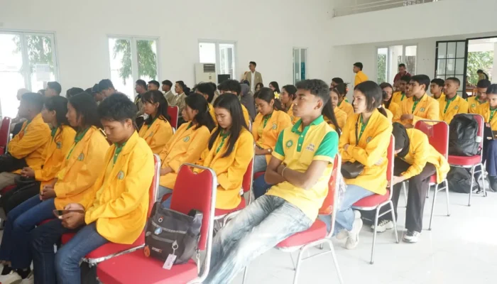 Dari Betelalenok Menuju Batas Negeri: Saat 63 Mahasiswa Menanam Masa Depan di Belu