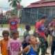 Satgas Yonif 764 Pererat Kebersamaan Warga Kumurkek
